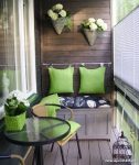 Yeşil Temalı Balkon Dekorasyonu